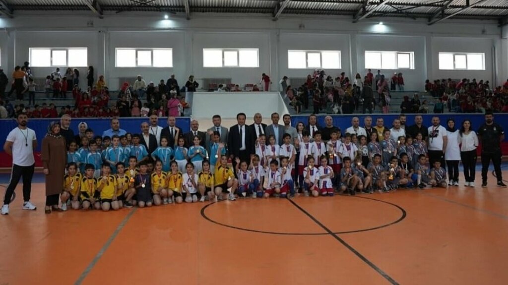 Primary school Hoca Ahmet Yesevi Primary School, Kayseri, photo