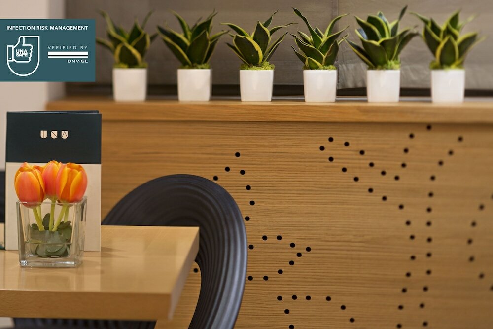 Фото Unahotels Mediterraneo Milano