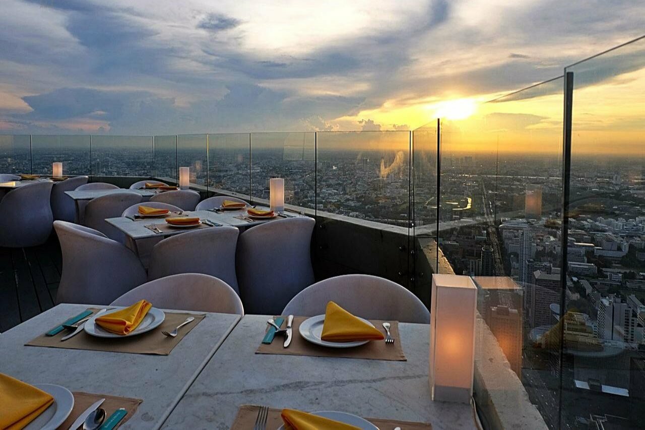 Фото Baiyoke Sky Hotel