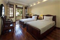 Фото Lucky 3 Hotel & Travel