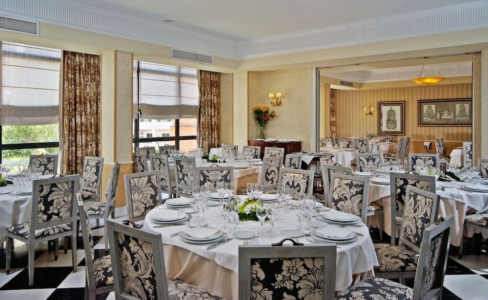 Фото Hotel Valladolid Recoletos