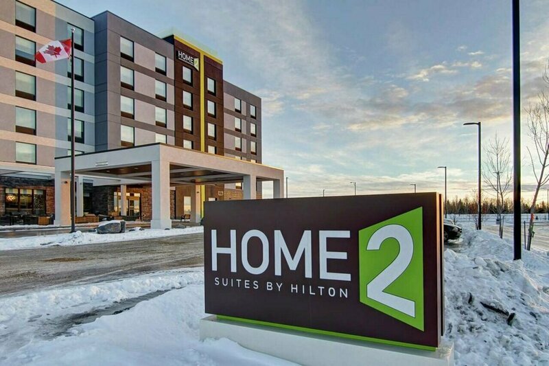 Гостиница Home2 Suites by Hilton Edmonton South в Эдмонтоне