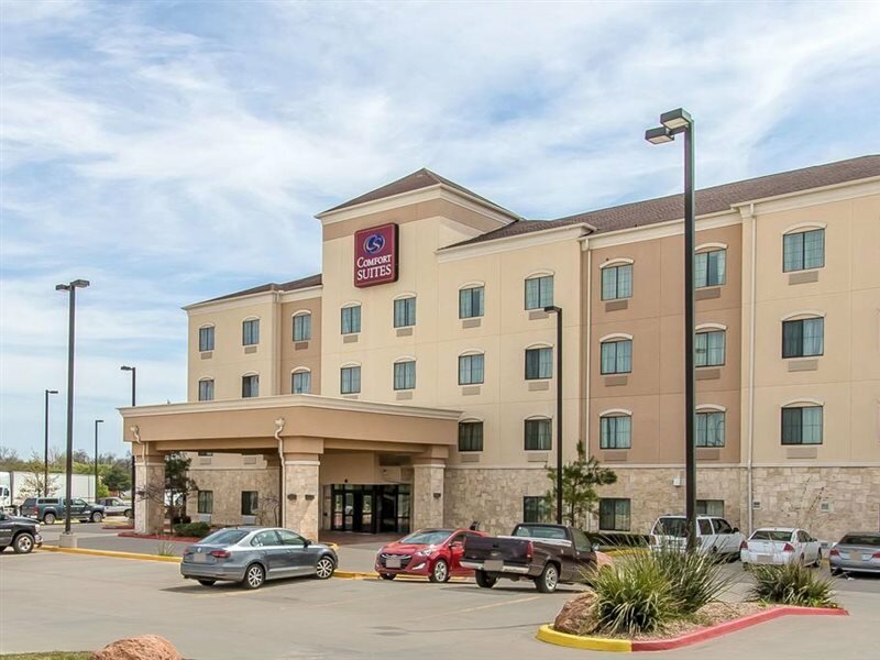 Фото Comfort Suites Lawton Near Fort Sill