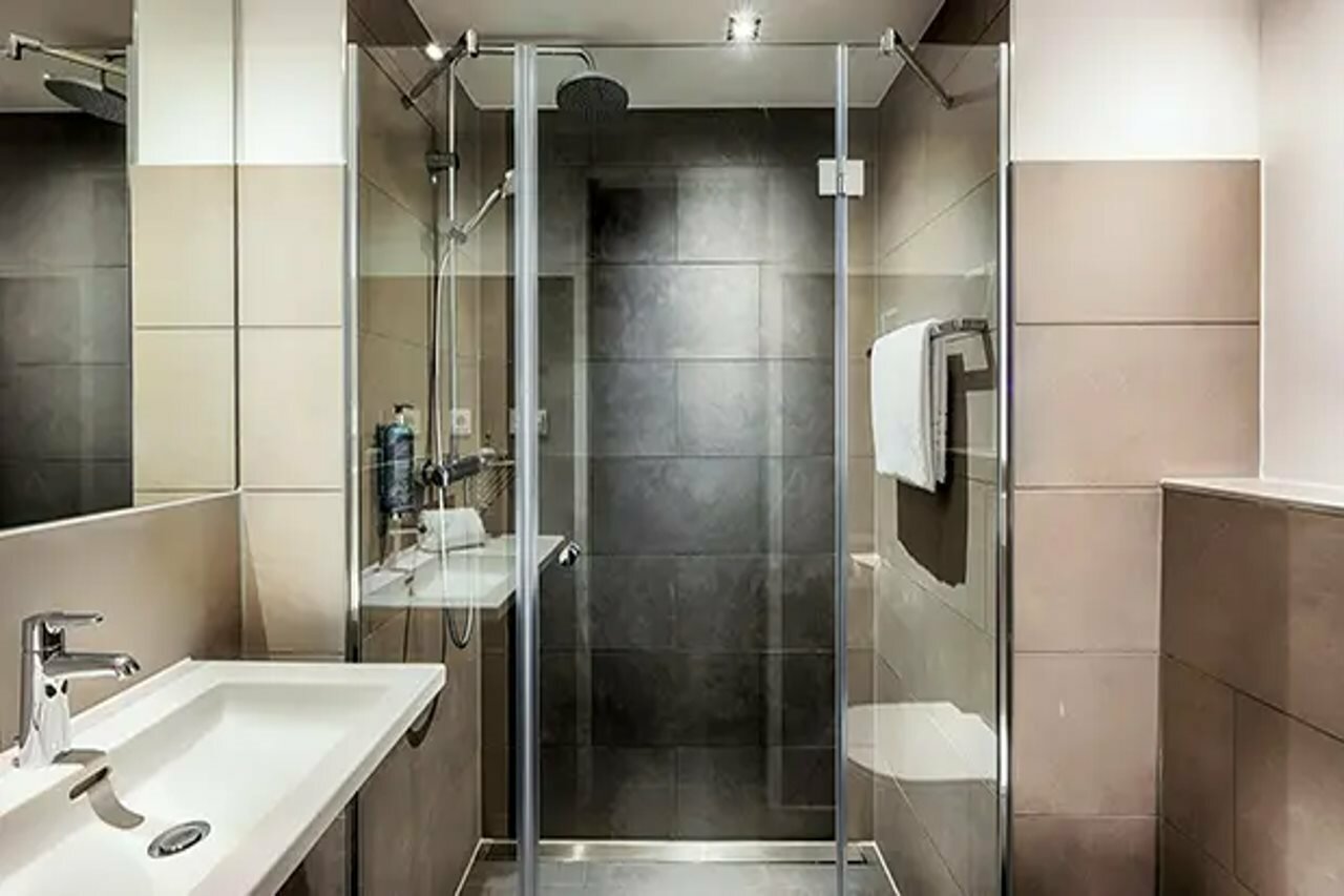 Фото 84233824402