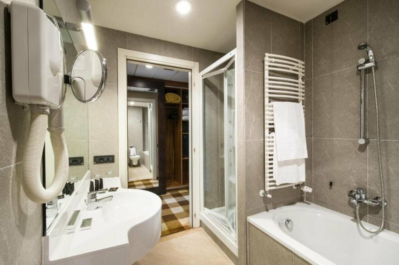 Фото Viest Hotel