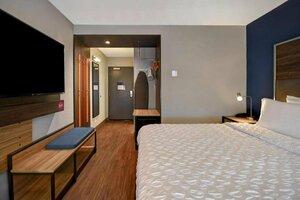 Гостиница Tru by Hilton Manchester Downtown