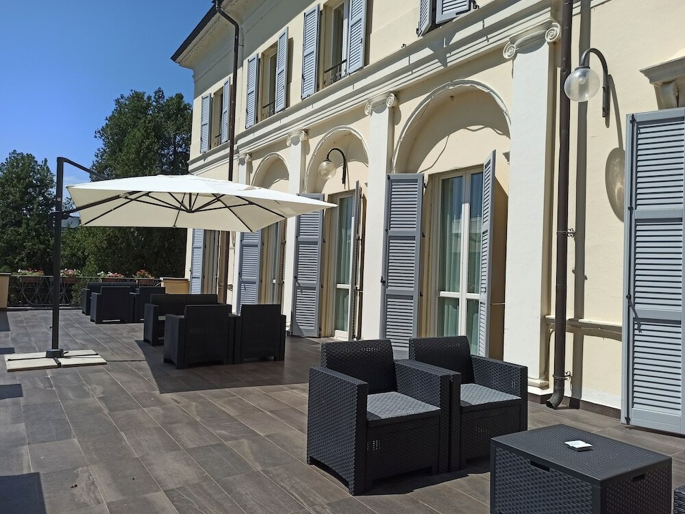 Фото Rechigi Park Hotel