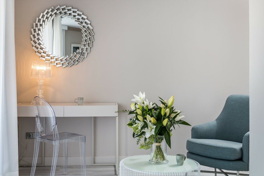 Фото Boutique Hotel Puerto Banus B51 & Park Plaza Suites Apartamentos