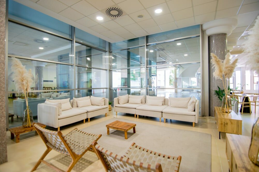 Фото Cullera Holiday Hotel