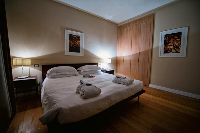 Фото Escalus Luxury Suites Verona