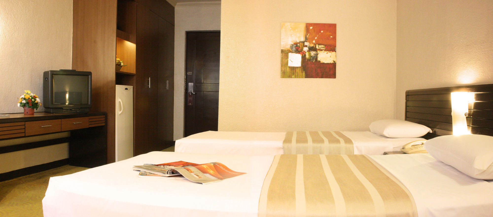 Фото Rothman Hotel