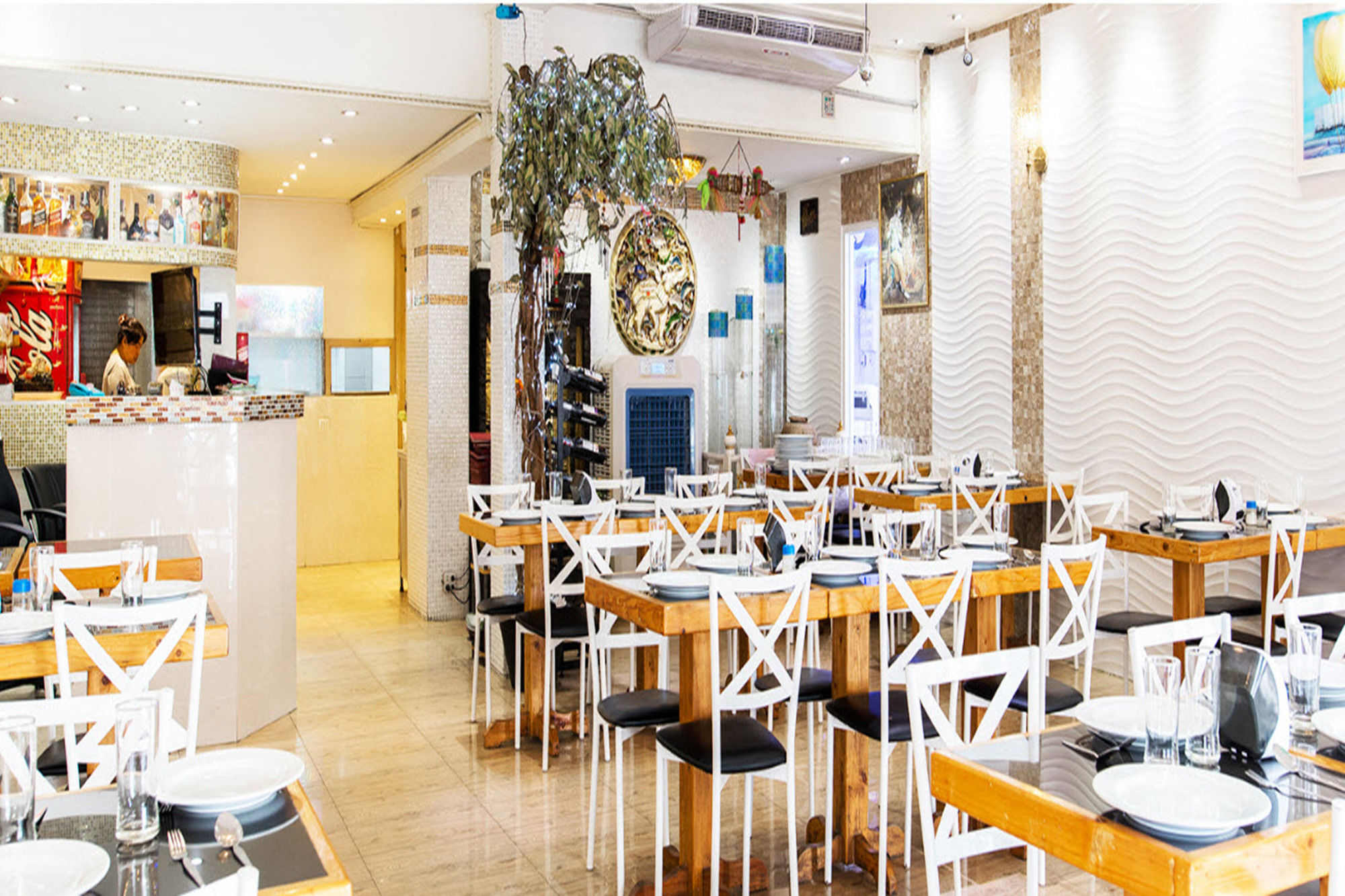 Фото Natural Beach Hotel