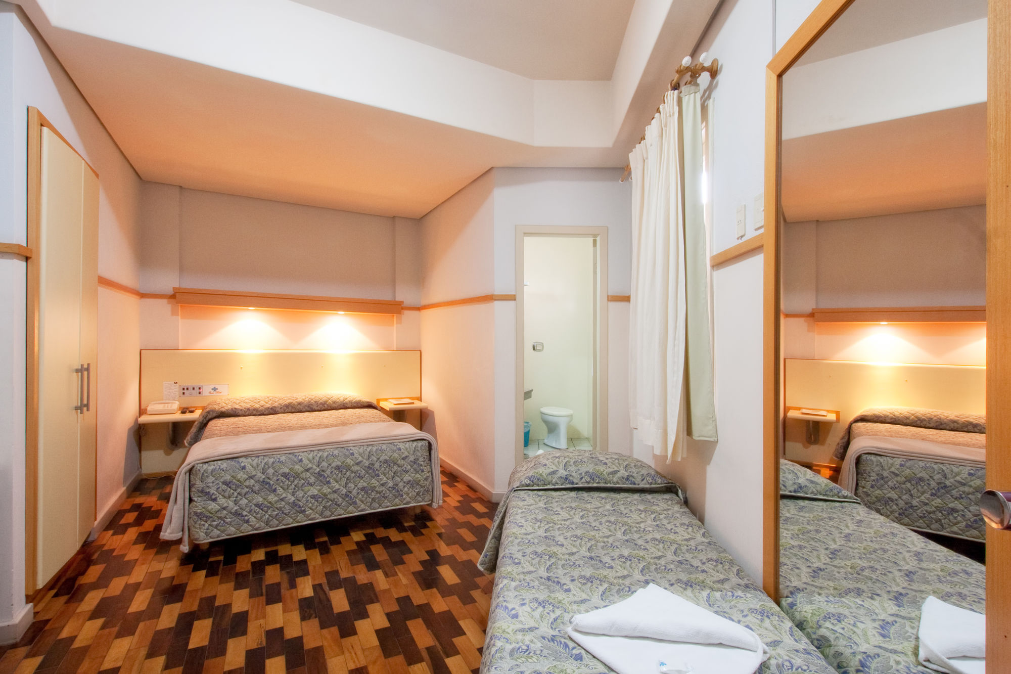 Фото Oscar Hotel