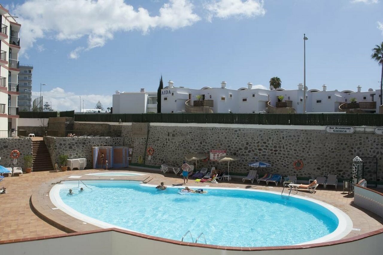 Фото RT-Apartamentos Guinea