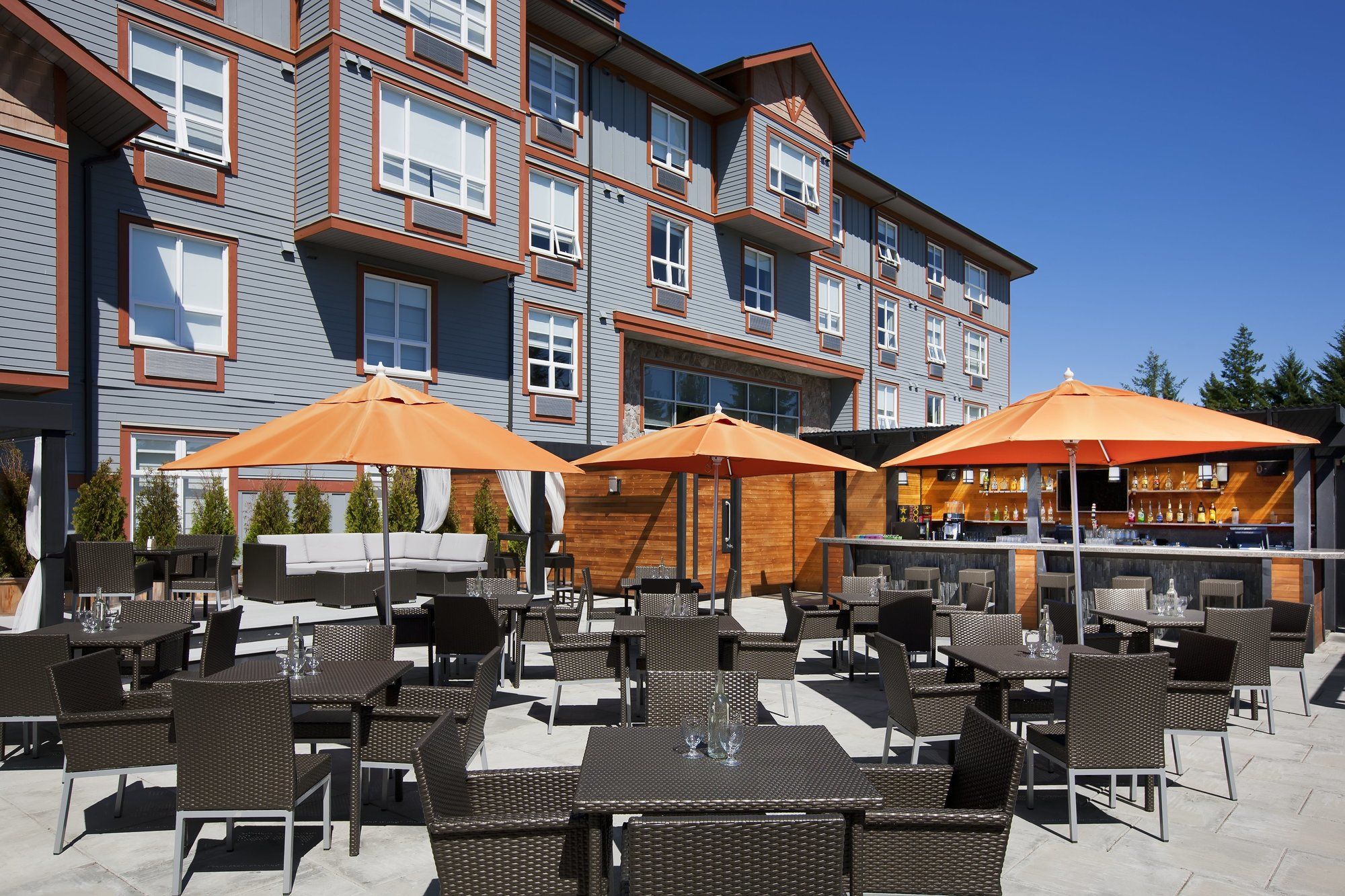 Фото Four Points by Sheraton Victoria Gateway