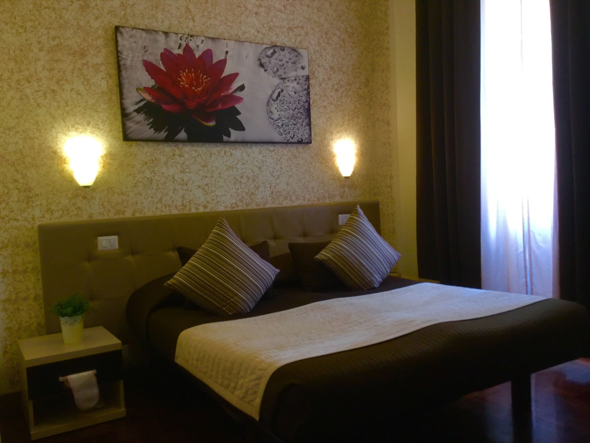 Фото Castel Sant'Angelo Inn