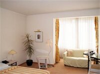 Фото Entrée Hotel Groß Borstel