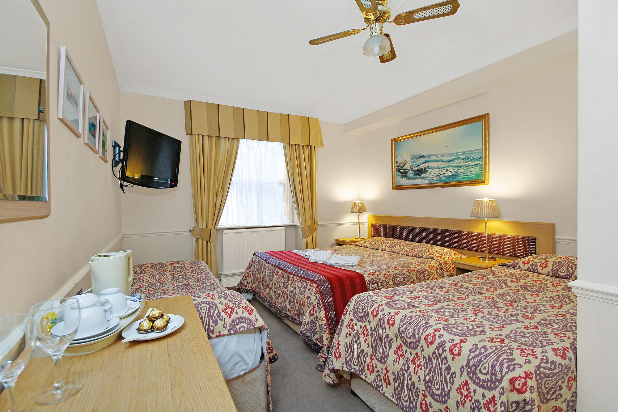 Фото Admiral Hotel at Park Avenue