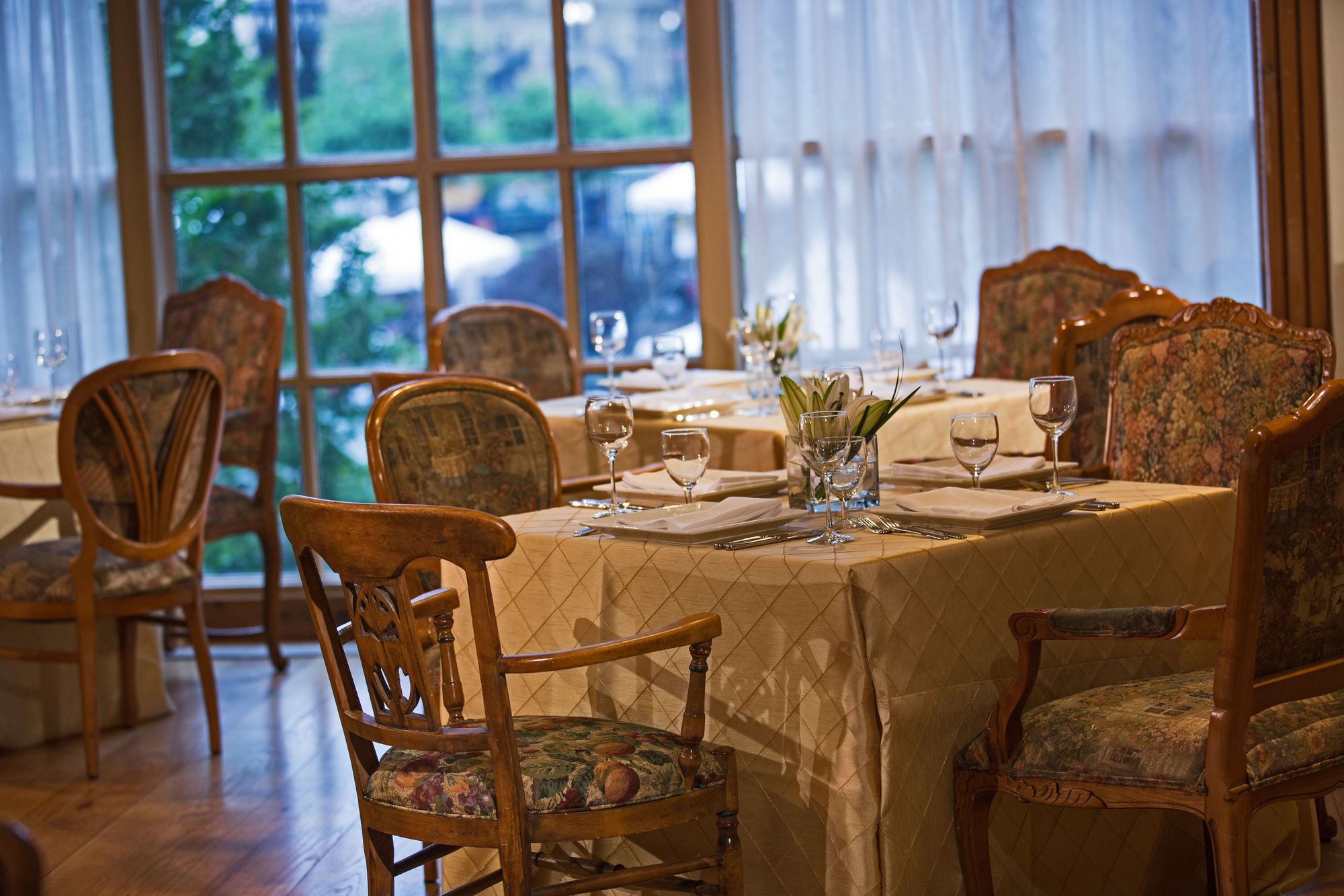 Фото Renaissance Cleveland Hotel