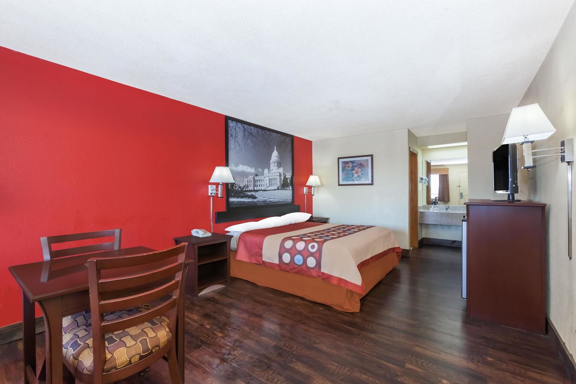 Фото Super 8 by Wyndham North Little Rock/McCain