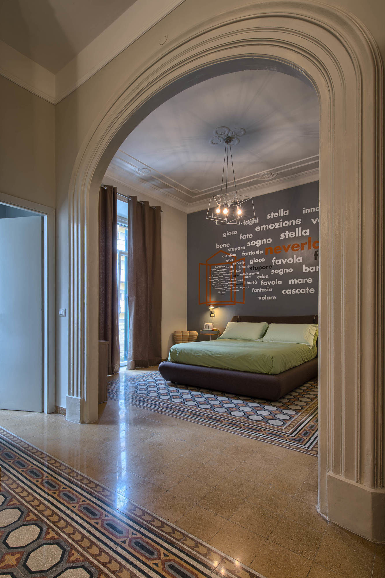 Фото The Pope's Window