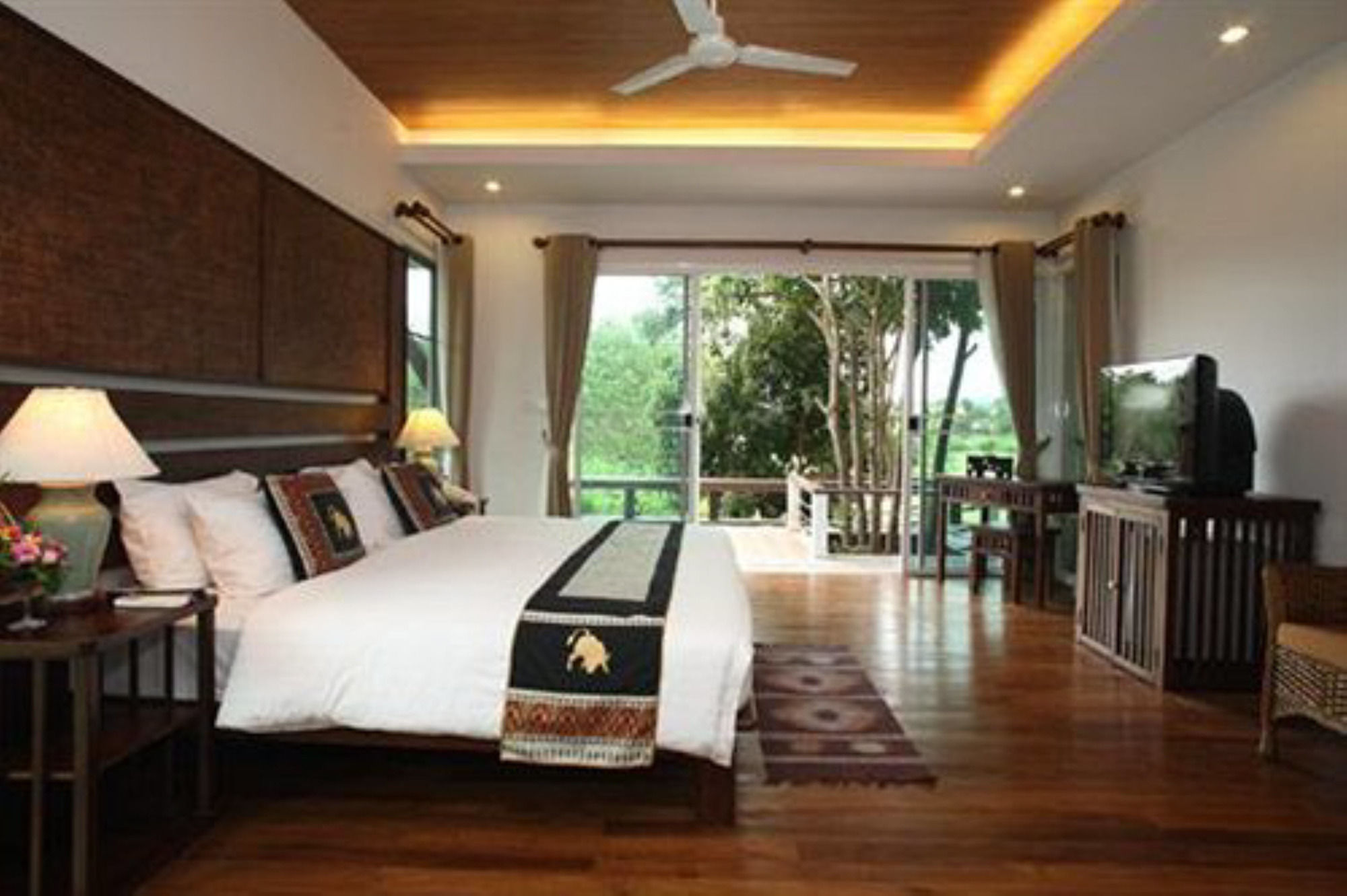 Фото 32994703636