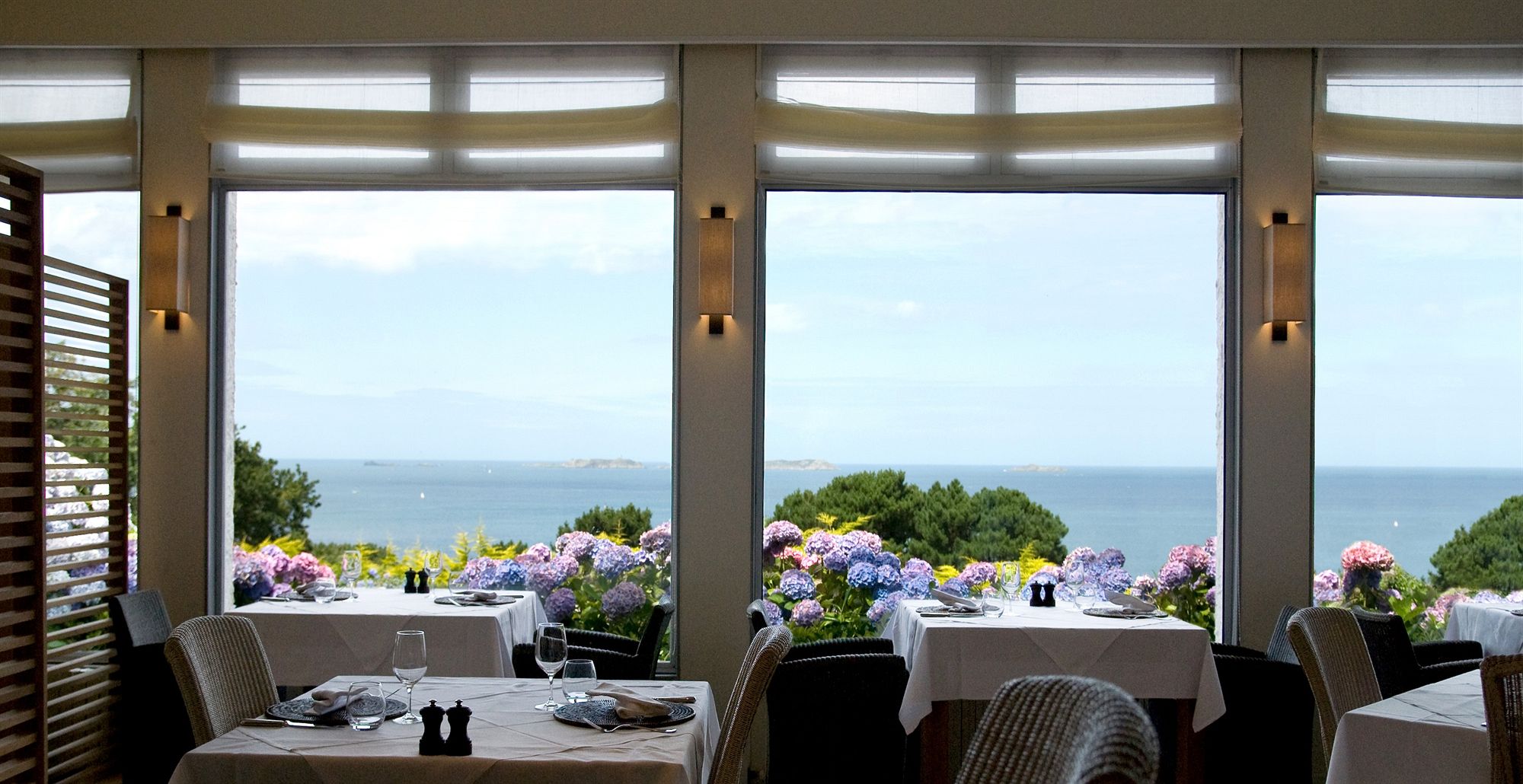 Фото Hôtel Les Costans, The Originals Relais