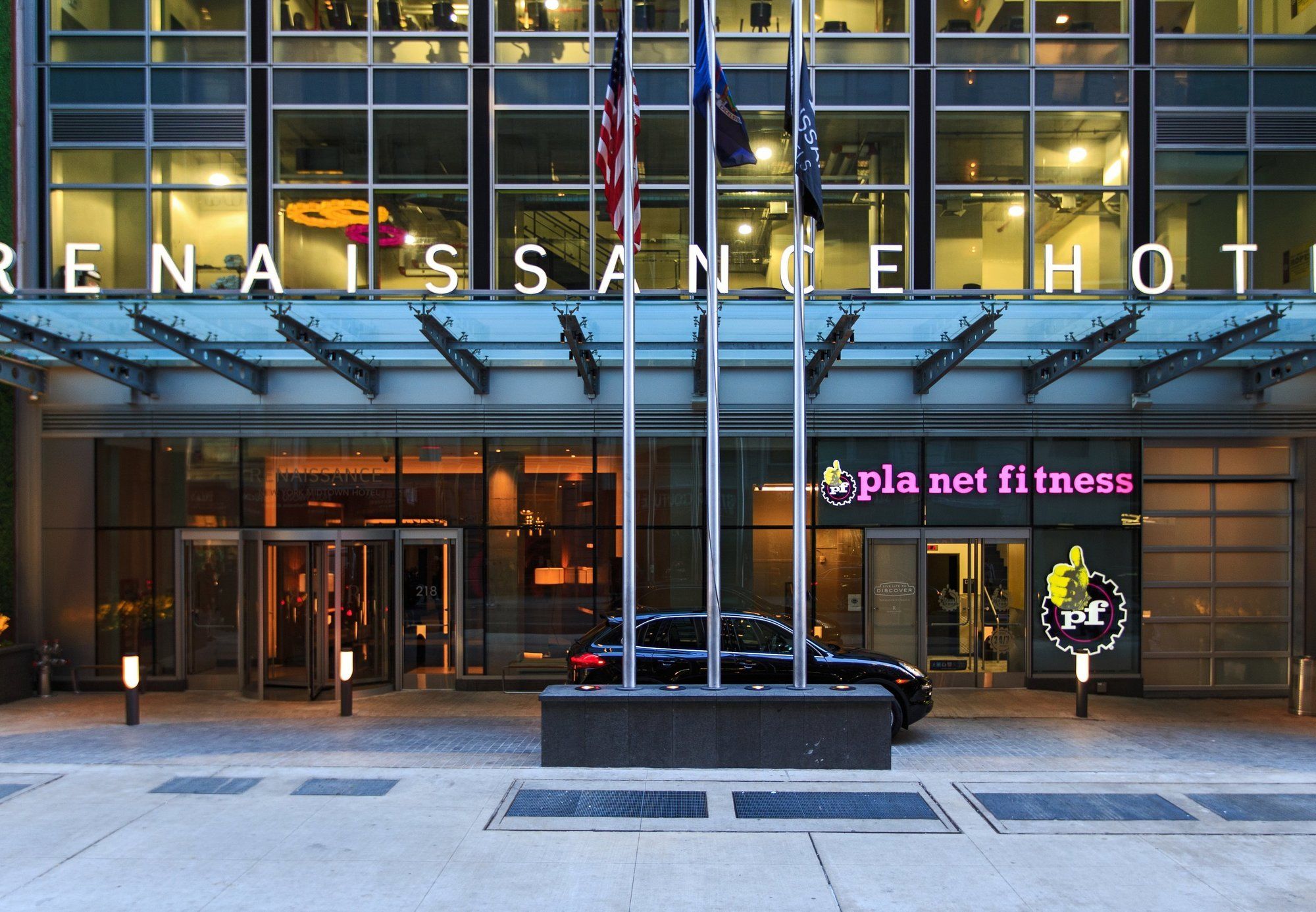 Фото Renaissance New York Midtown Hotel