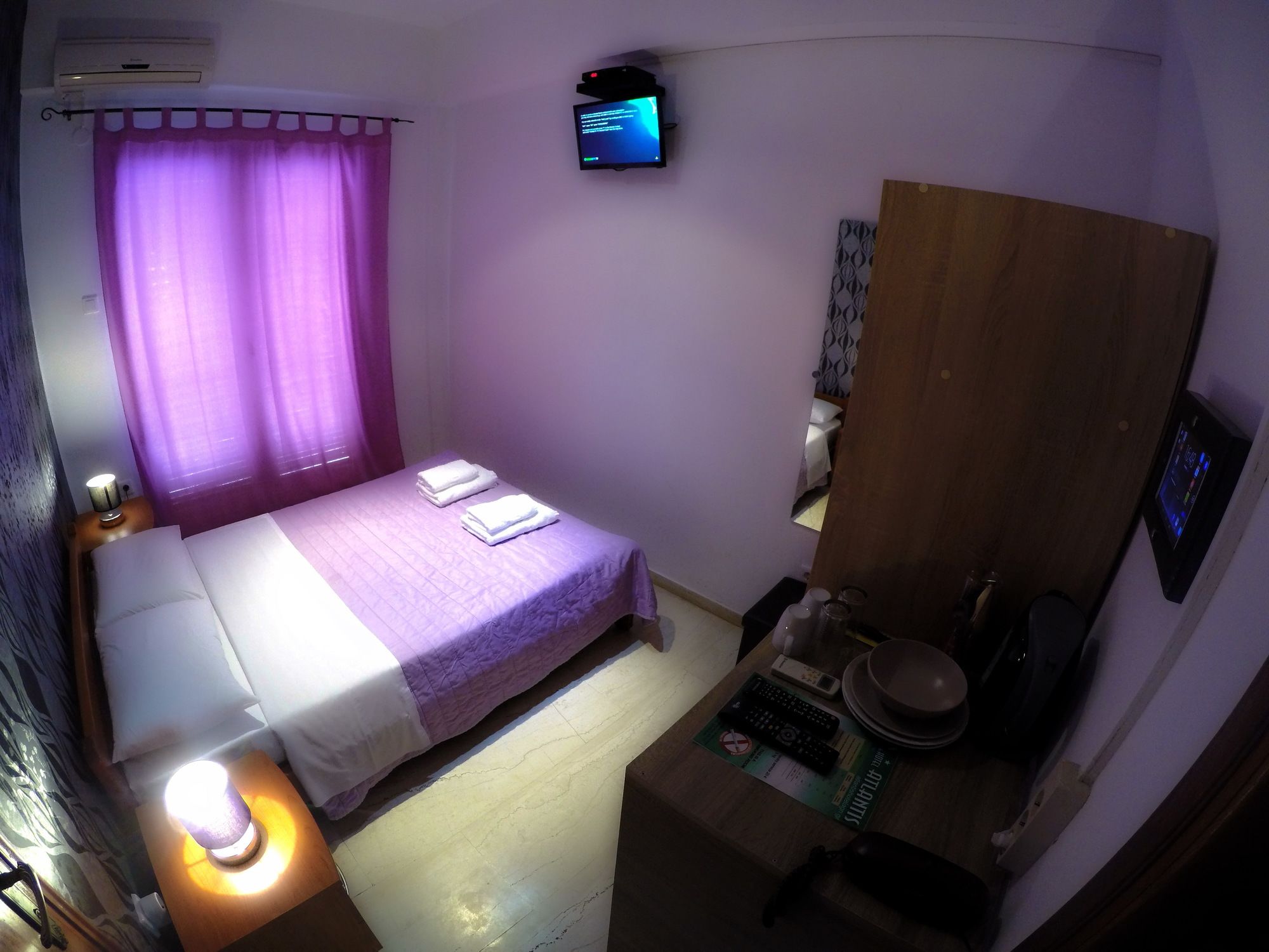 Фото Atlantis Hotel