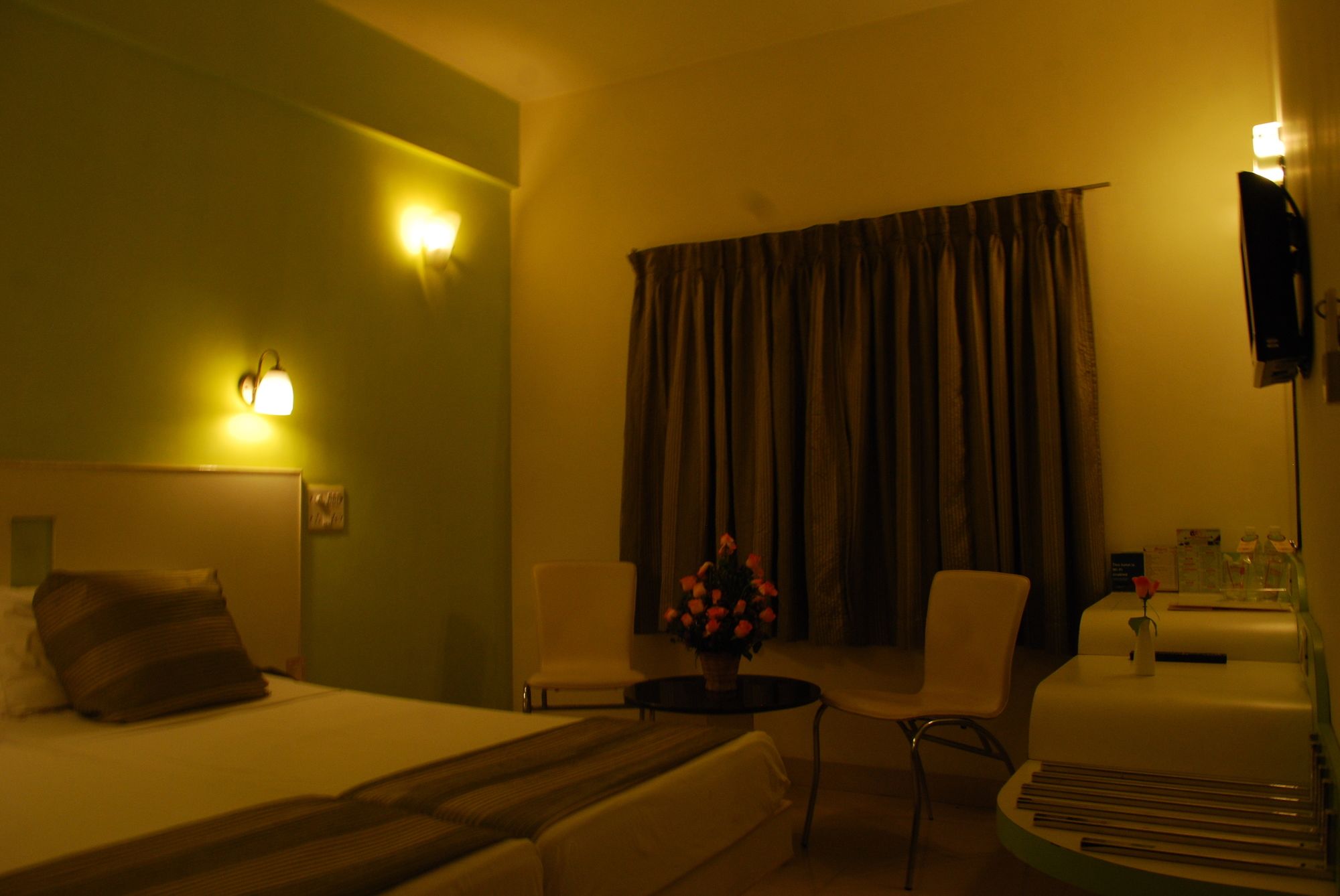 Фото Hotel Pandian