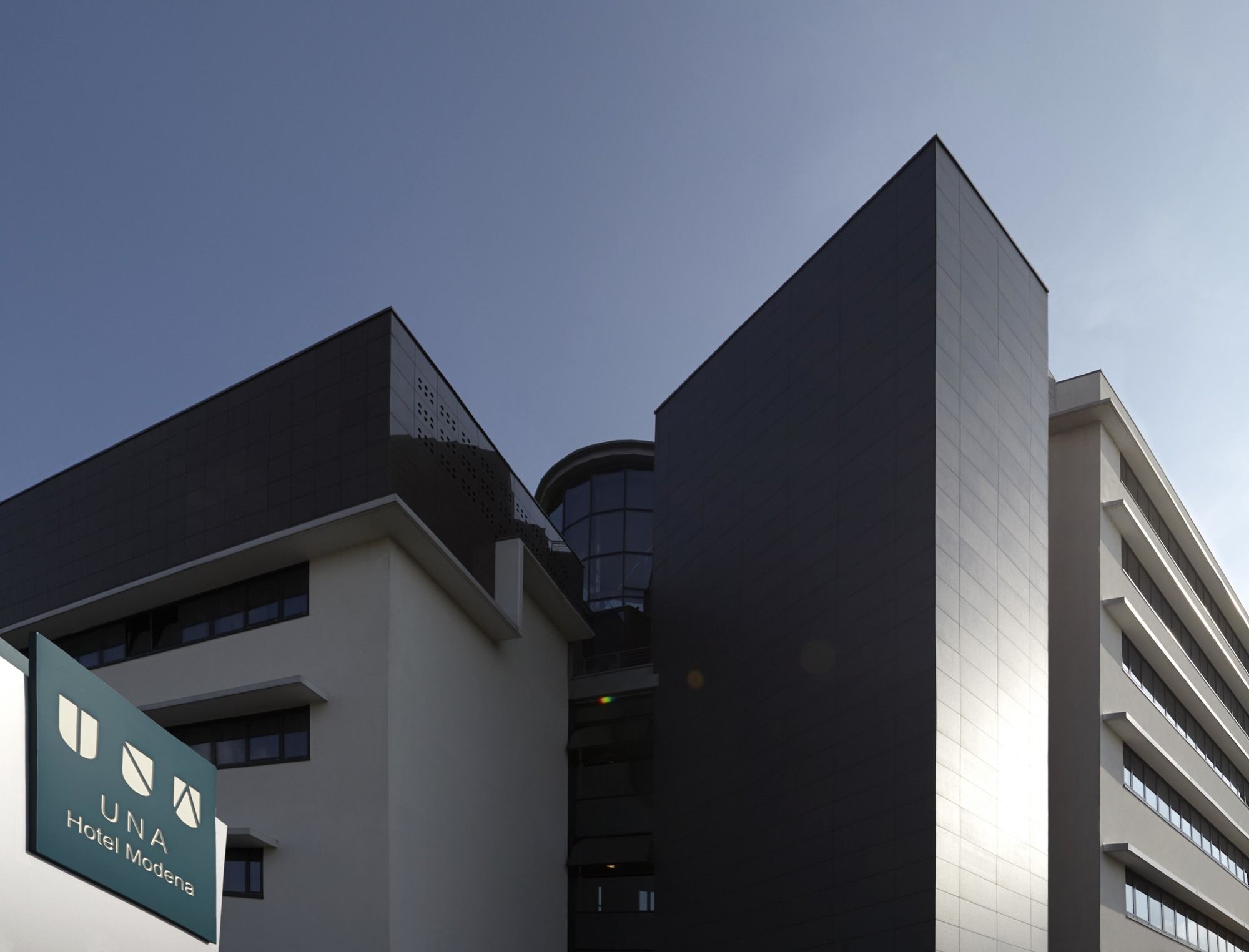 Фото Rmh Modena Des Arts