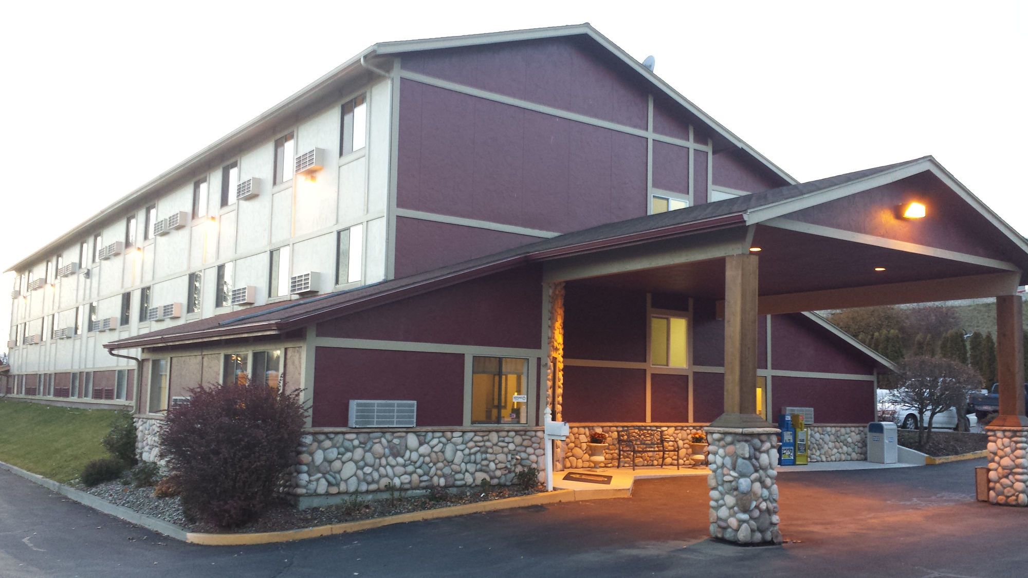 Фото отеля 3