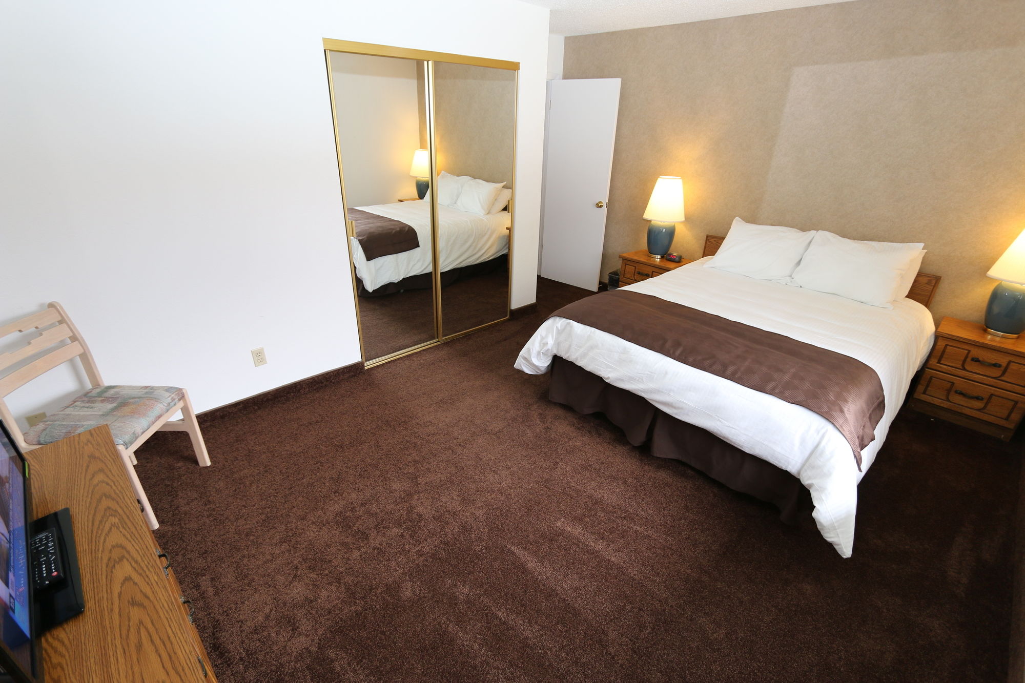 Фото Thunderbird Resort Club