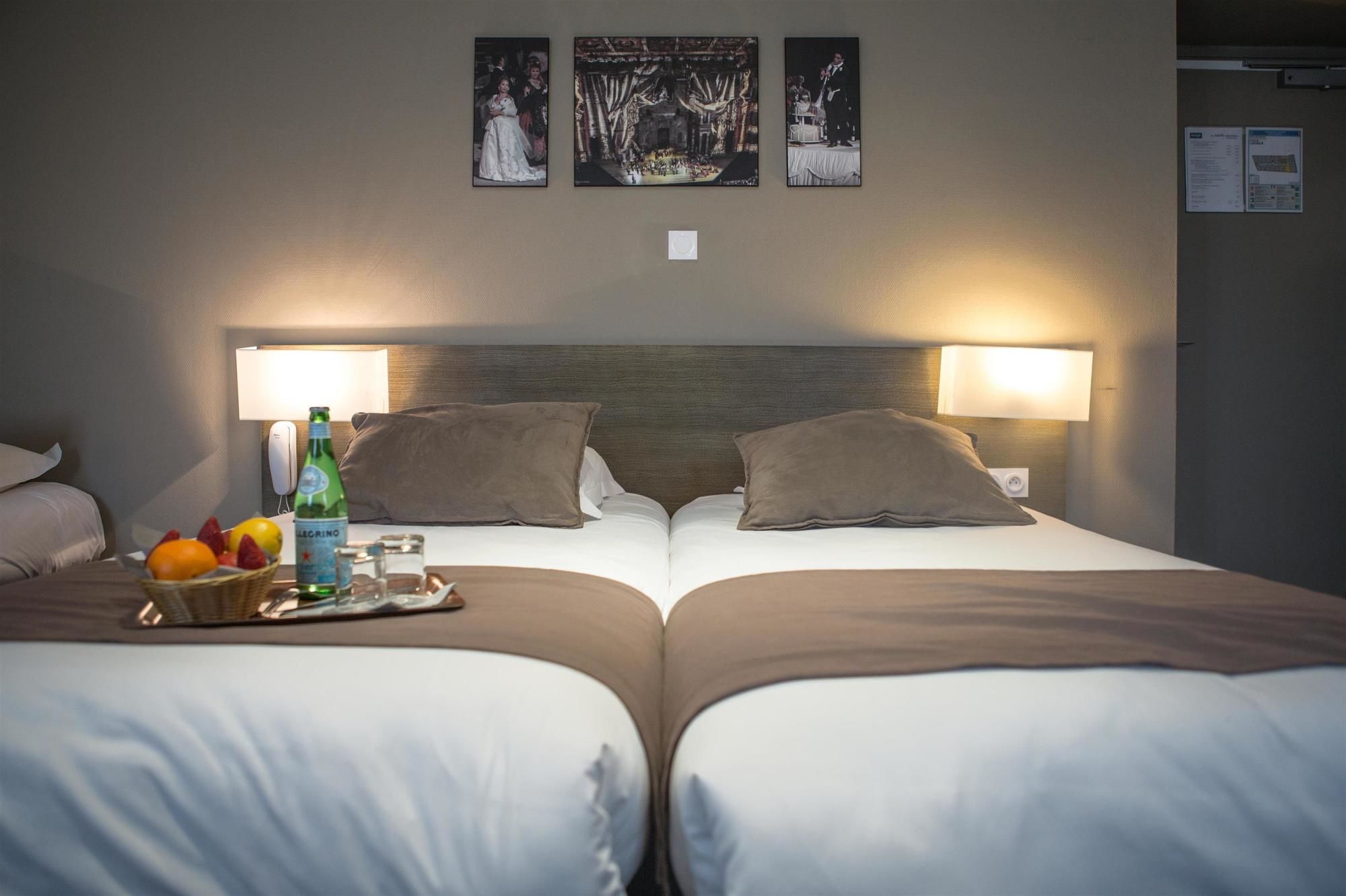 Фото Kyriad Orange Centre