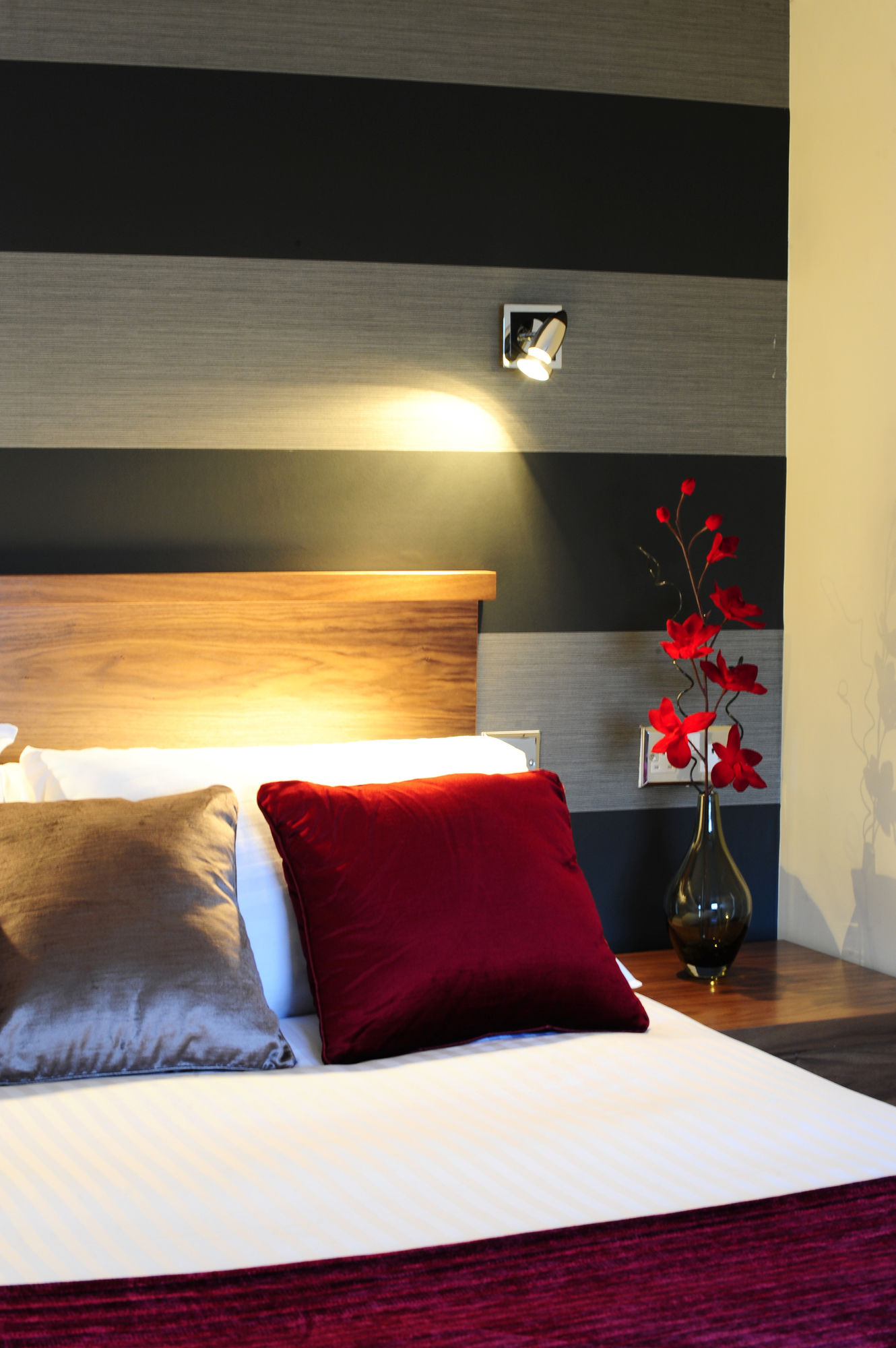 Фото The Craibstone Suites