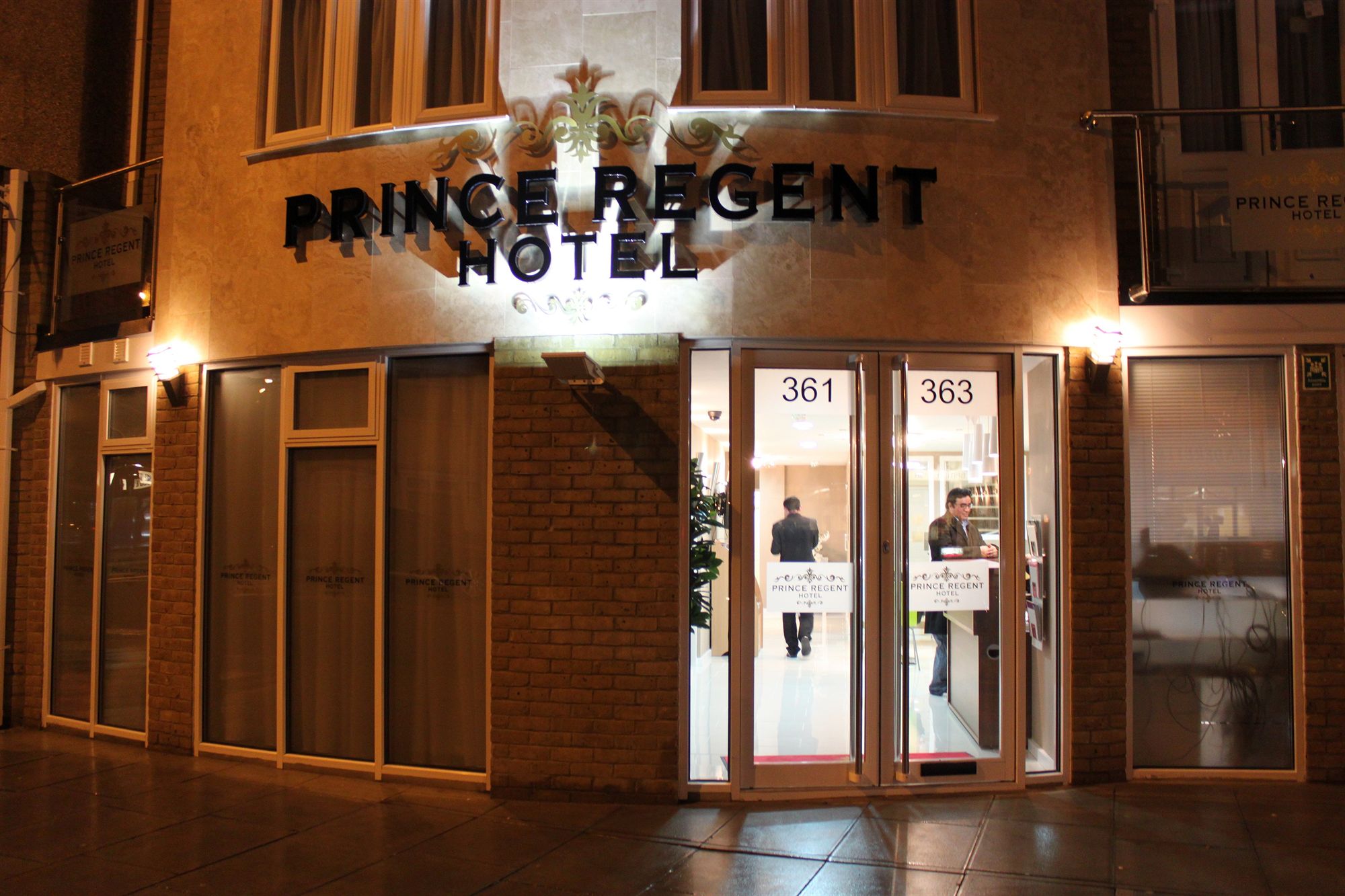Фото Prince Regent Hotel Excel London