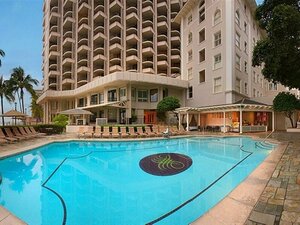 Гостиница Moana Surfrider, A Westin Resort & SPA, Waikiki Beach