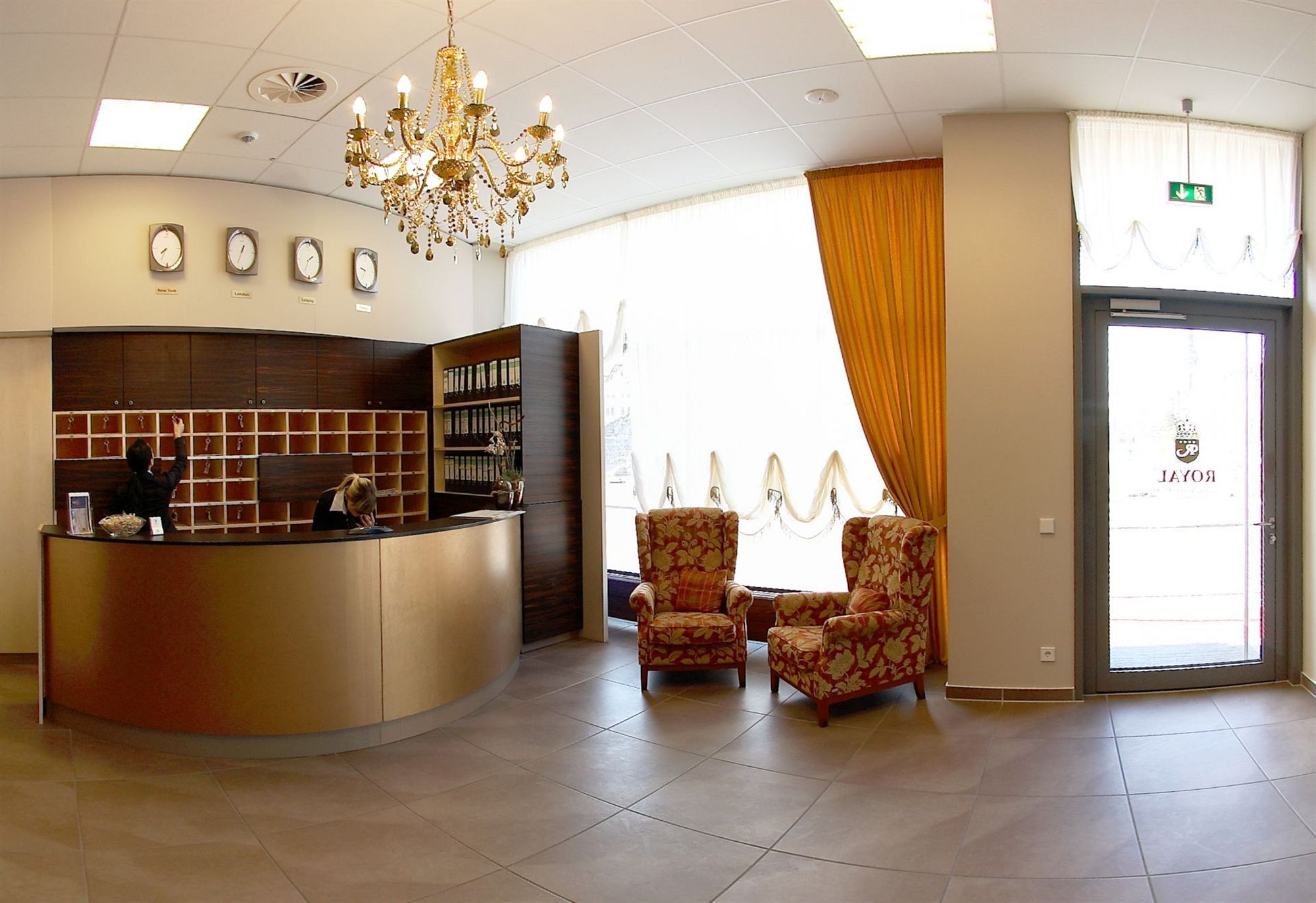 Фото Hotel Royal International