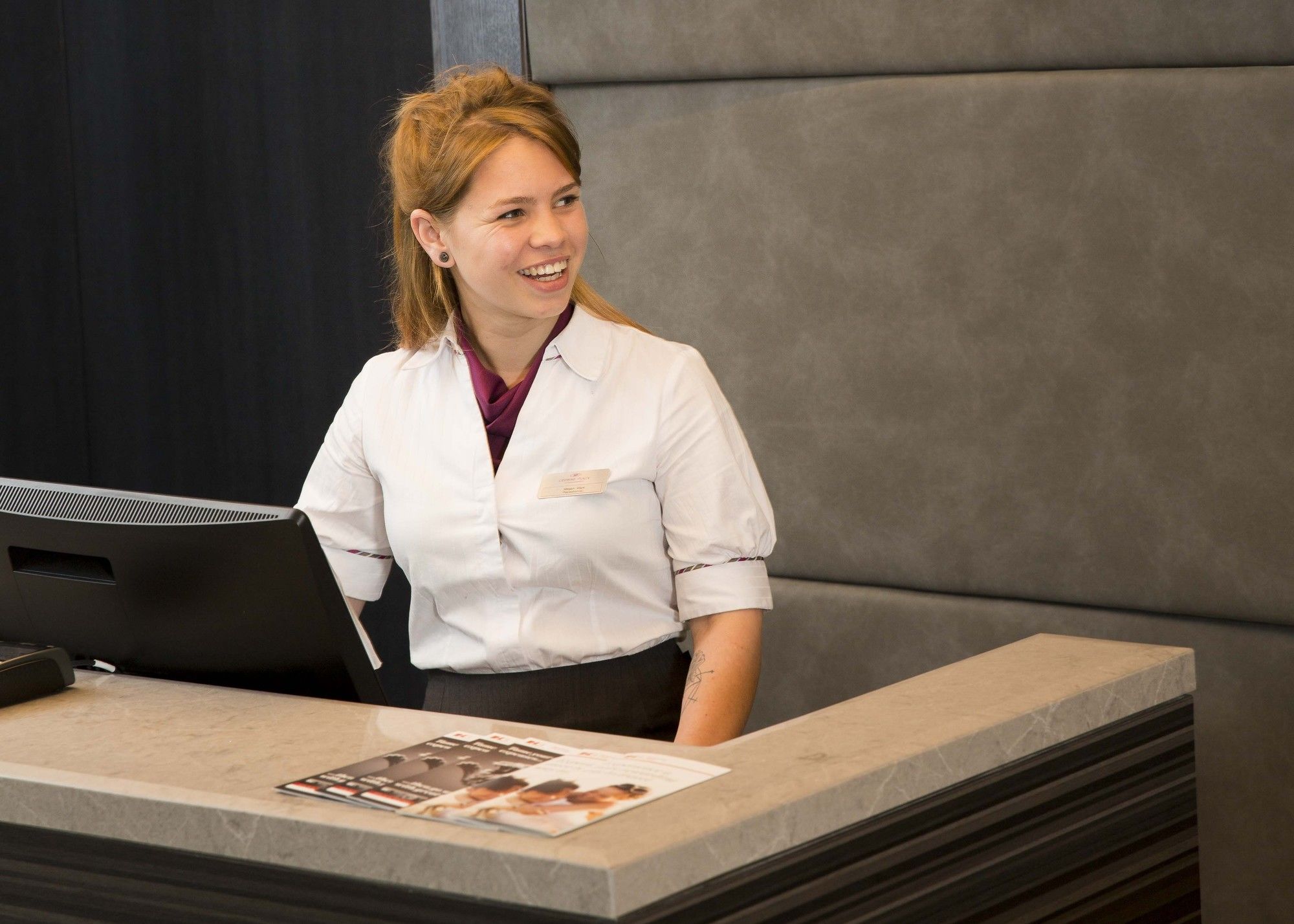 Фото Crowne Plaza Basingstoke