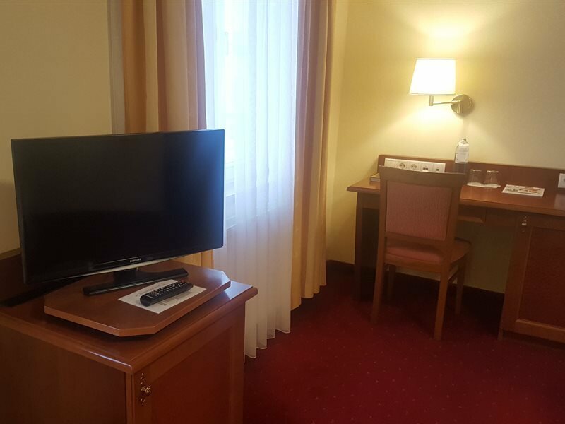 Фото Novum Select Hotel Prinz Eugen Wien