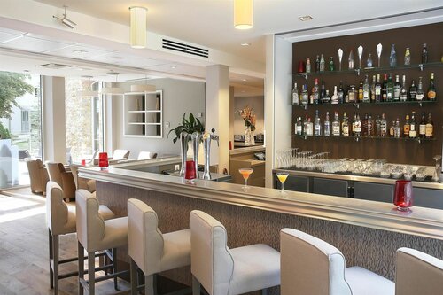 Гостиница Best Western Plus Paris Meudon Ermitage в Медоне