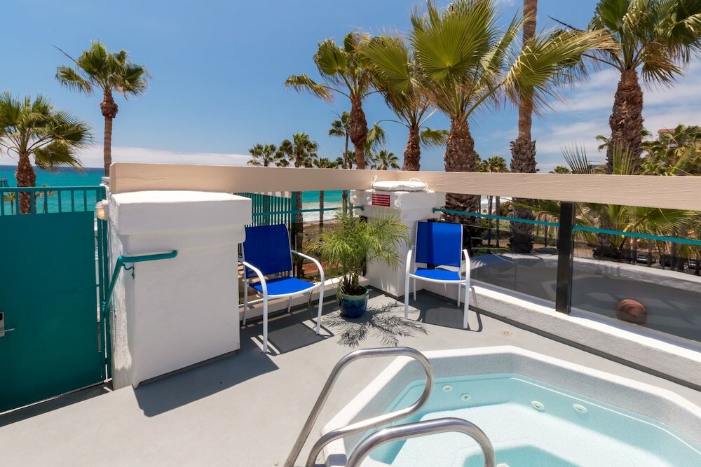 Фото San Clemente Cove