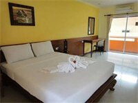 Фото Tharapark View Hotel