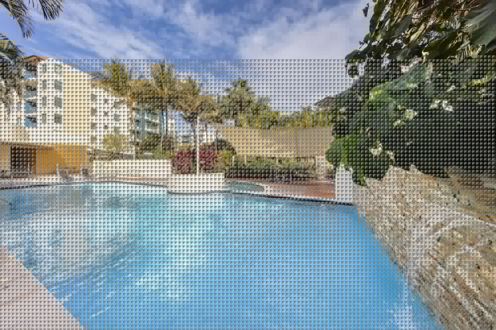 Фото Oaks Sunshine Coast Seaforth Resort