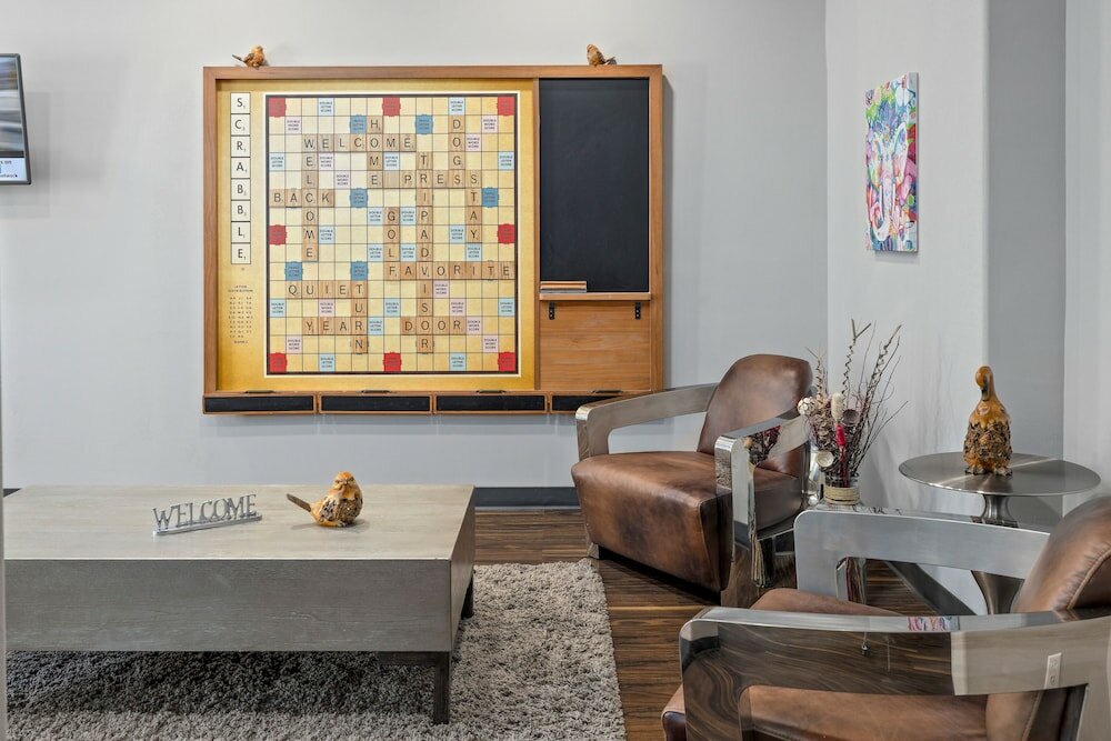 Фото Home Inn Express Medicine Hat