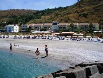 Внешний вид отеля Hotel La Tonnara в Амантее, фото 2