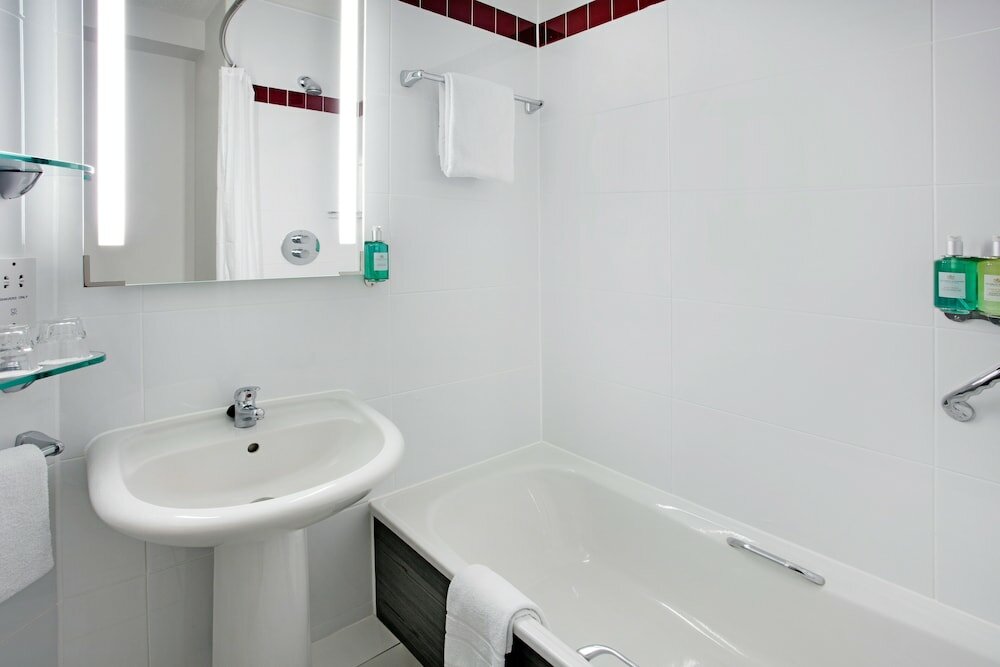 Фото Jurys Inn Brighton