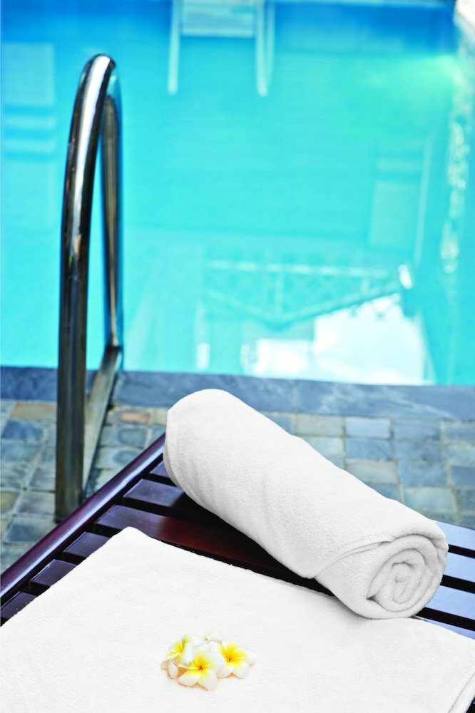 Фото Cherish Hotel