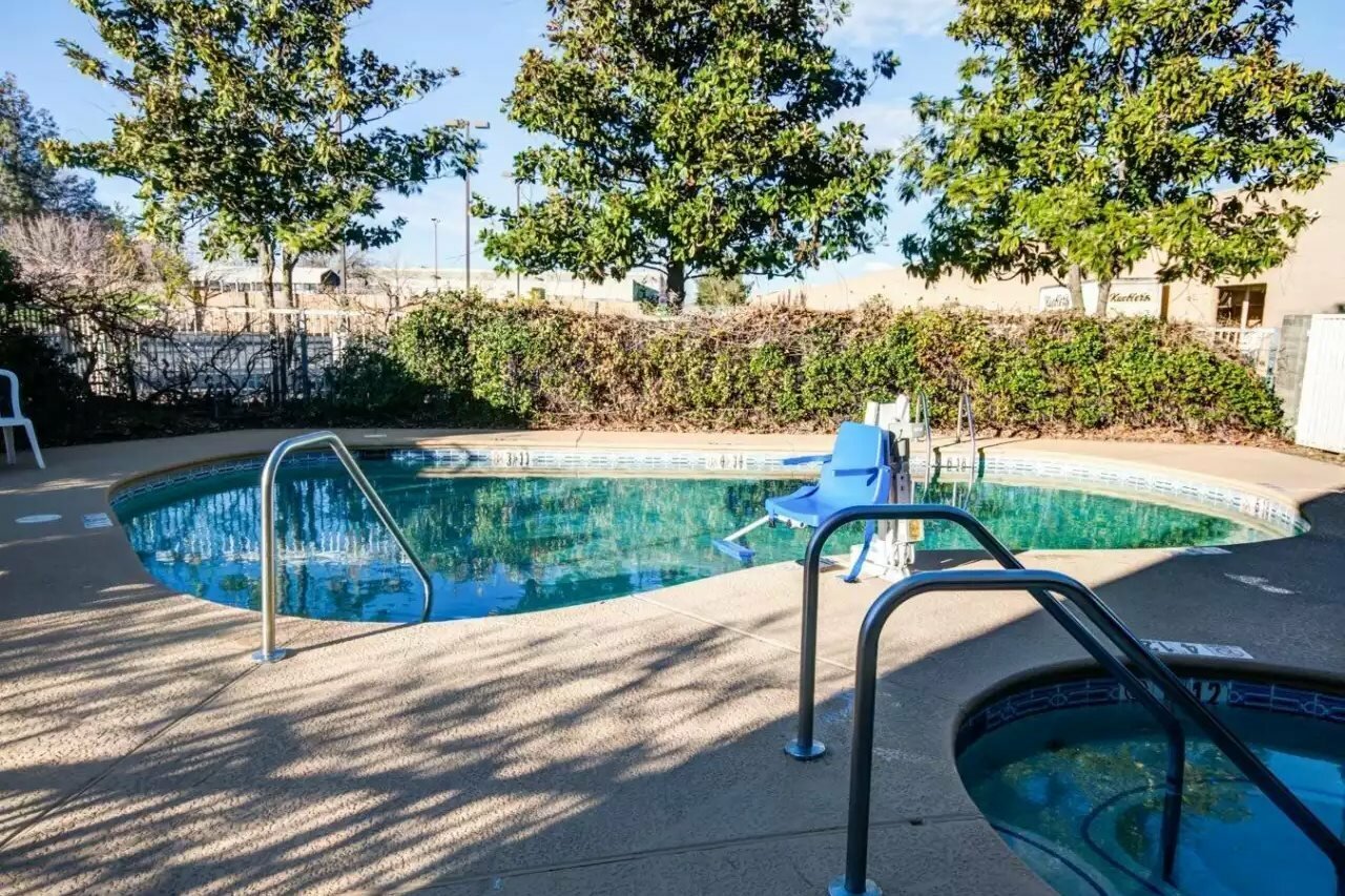 Фото Comfort Inn Redding Near I-5