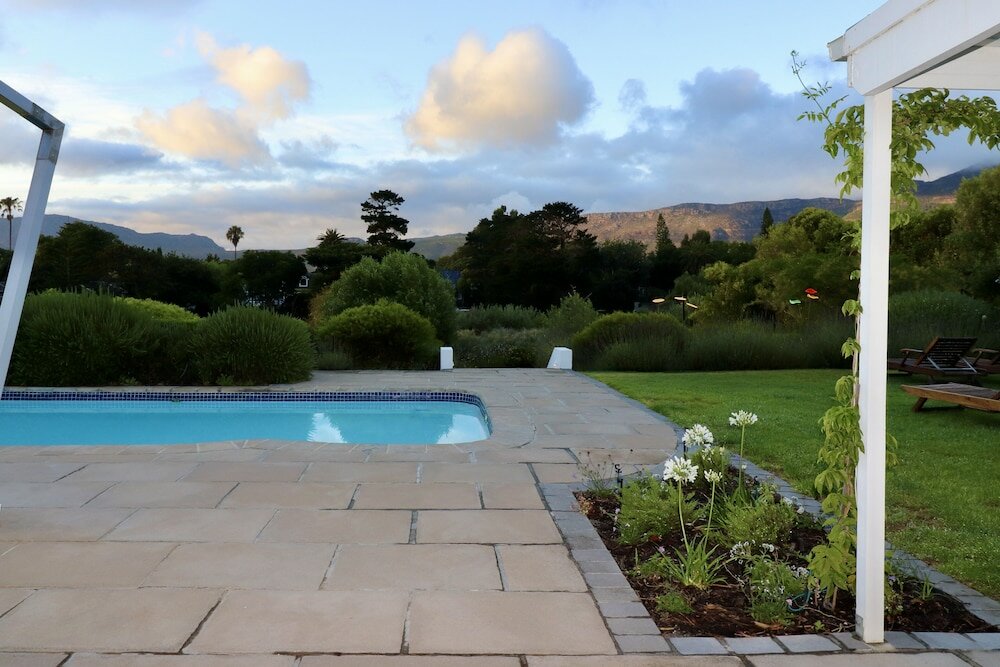 Фото Dongola House